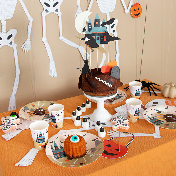 8 gobelets en carton thème halloween pour decoration de table