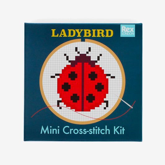 Kit de point de croix coccinelle : idée cadeau anniversaire enfant