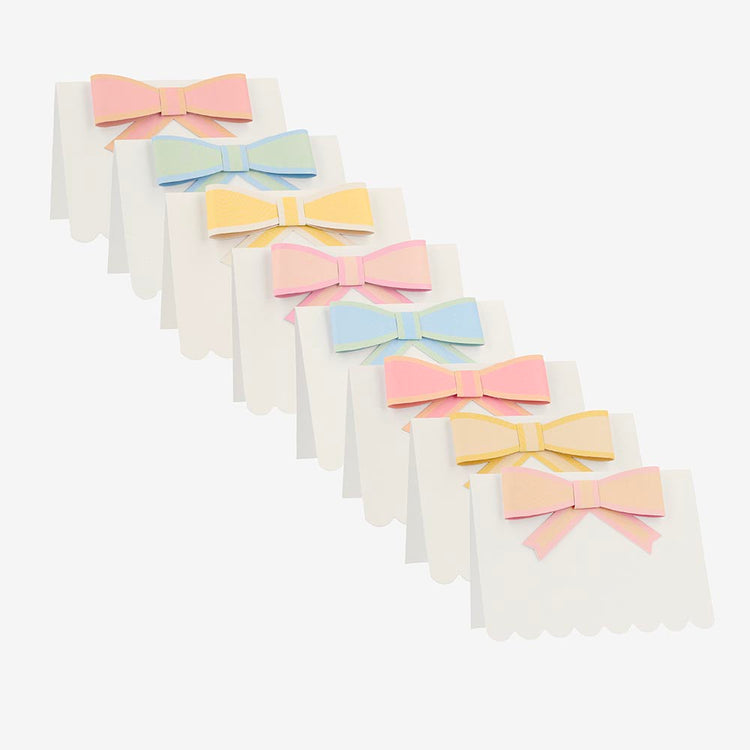 Marque-places nœud pastel : deco de table paques originale