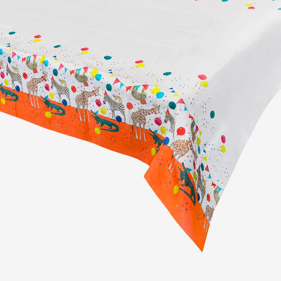 Nappe en papier safari festif : decoration de table anniversaire