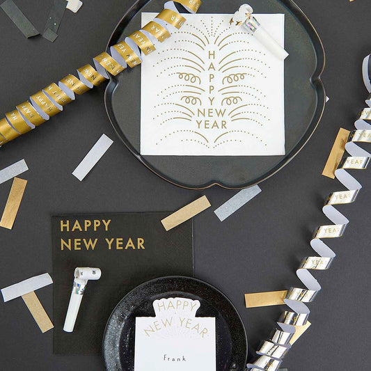 Serviettes en papier blanc Happy New Year : deco table soirée nouvel an