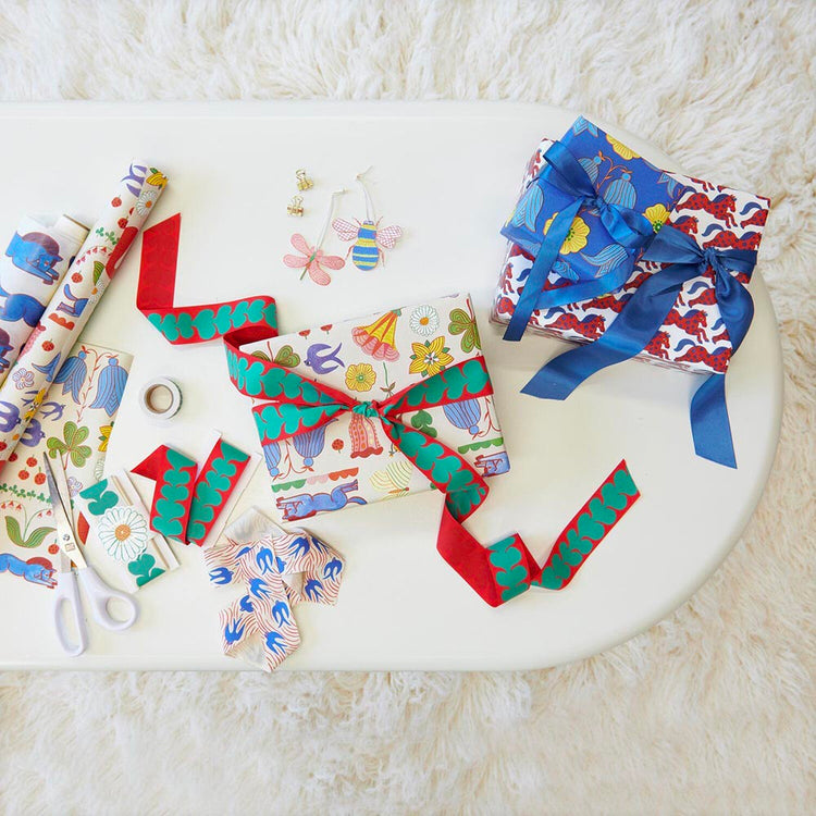 Rouleau papier motifs fleurs et nature pour fête champêtre