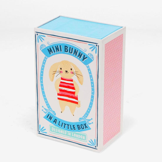 un cadeau d'anniversaire enfant original ? 1 peluche lapin dans petite boite 