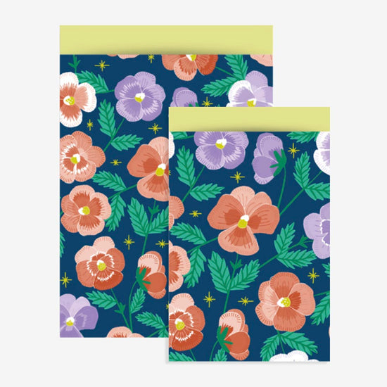 1 pochette fleurs rose et bleu en papier