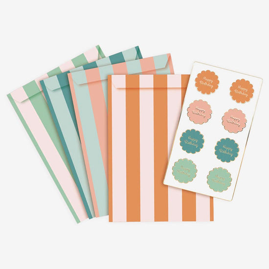 8 pochettes rayures pastel + stickers pour faire des pochettes surprises aux invités