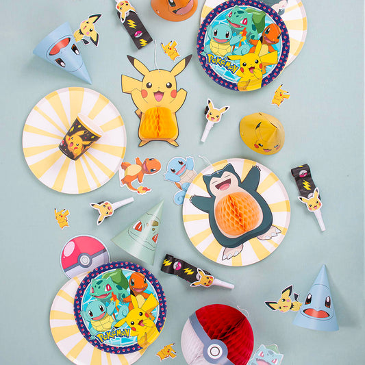 8 assiettes en carton Pokemon : deco de table anniversaire garcon