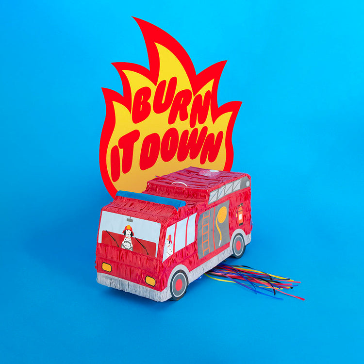 Pinata camion de pompier : animation anniversaire thème pompier