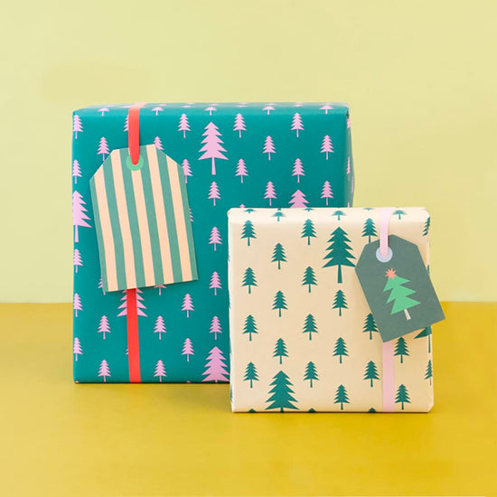 Emballage cadeau noel ou avent : 1 rouleau de papier cadeau sapins roses 
