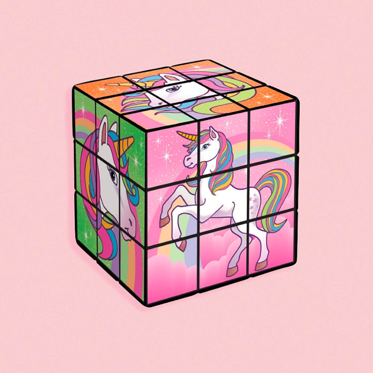 1 rubi's cube licorne