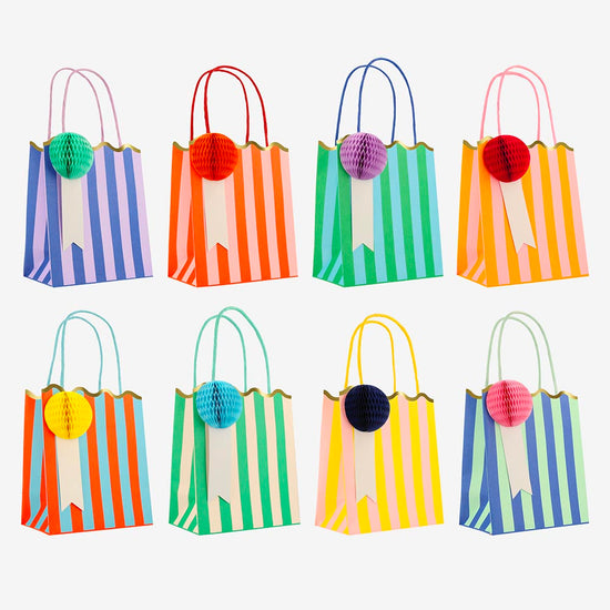 8 sacs cadeaux rayures multicolores : cadeau invité anniversaire