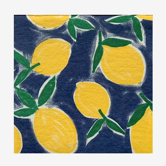 Blue paper napkins and lemons: original party decoration