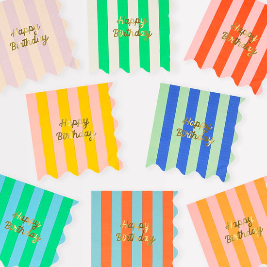 16 serviettes en papier Happy Birthday : deco de table originale