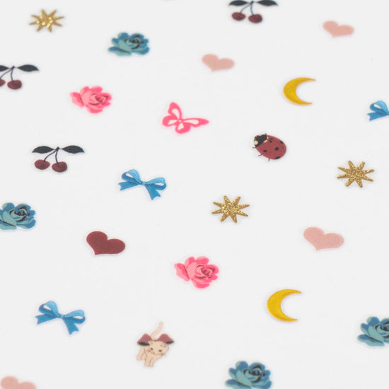 Stickers d'ongles chaton : idée cadeau de Noël ou calendrier de l'avent enfant 