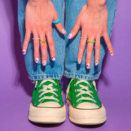 120 autocollants ongles fleurs pour ateliers enfants