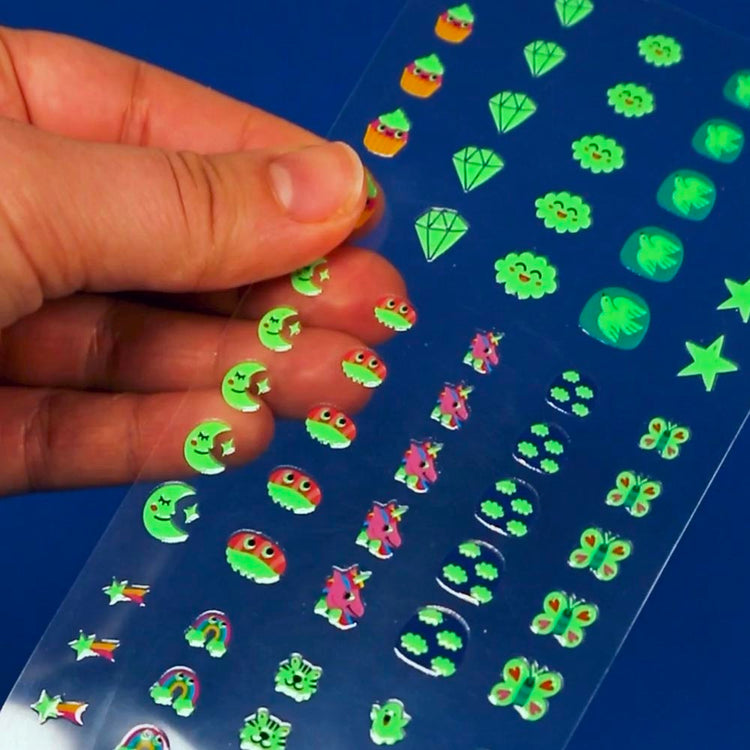 200 stickers d'ongles glow-in-the-dark