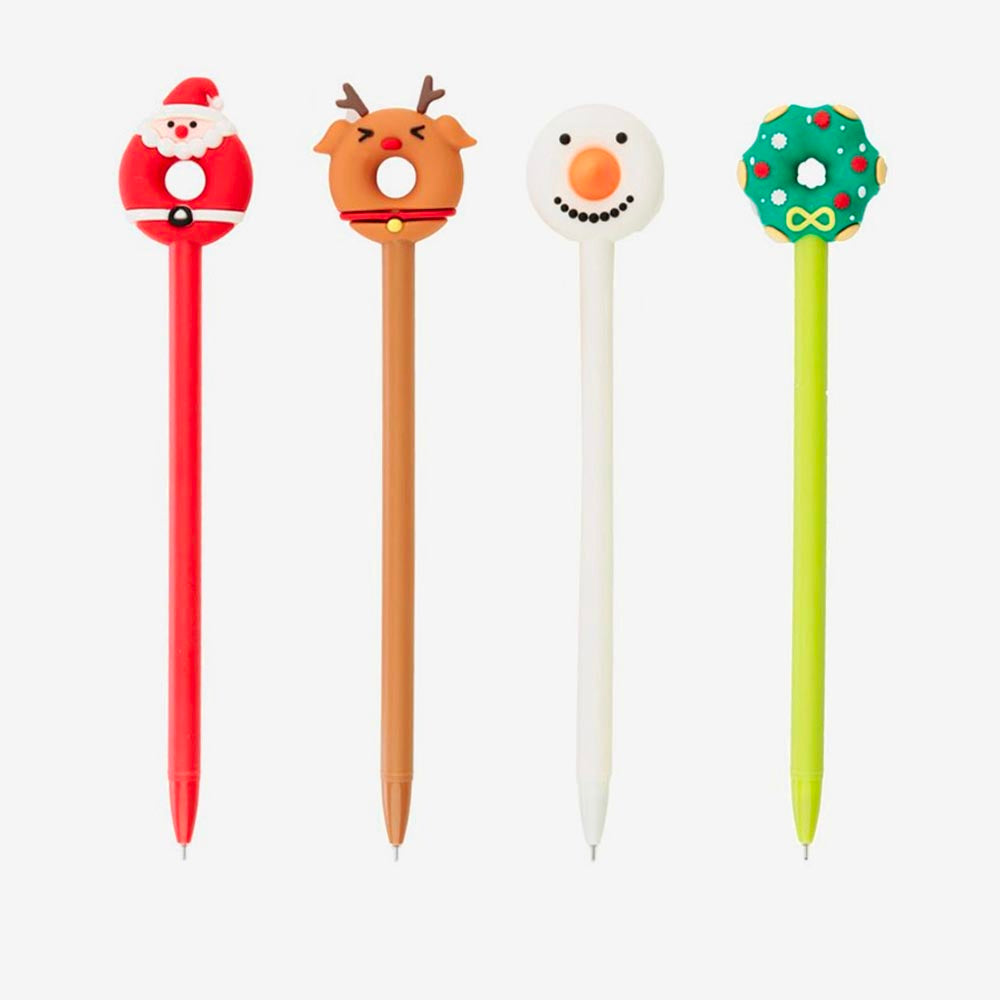 Crayons avec gommes en forme de personnage de Noël