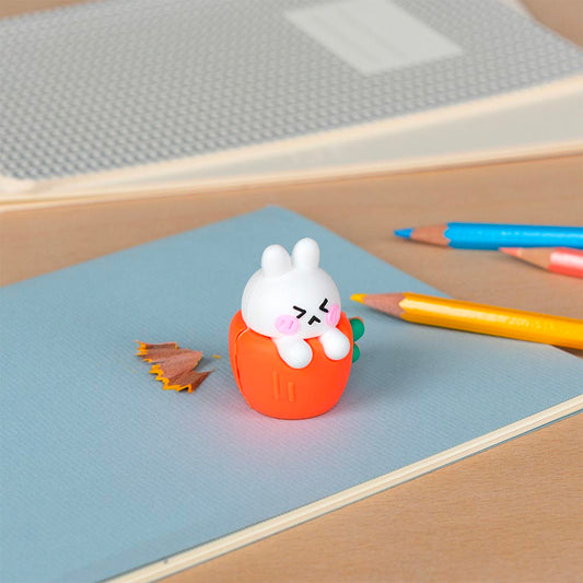 Taille crayon lapin mignon blanc : idée cadeau anniversaire lapin
