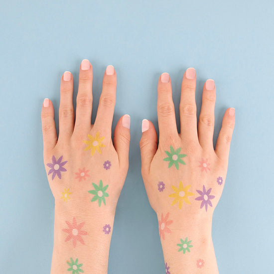 8 temporary daisy tattoos for children's birthday gifts