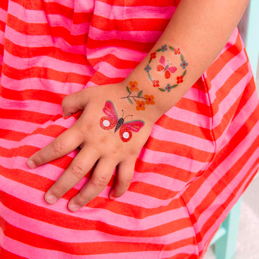 Tatouage éphémère : 2 planches de fleurs, une idée cadeau de Noël créative