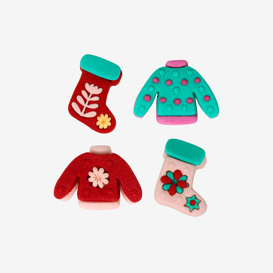 toppers en sucre pull et et chaussettes de Noël