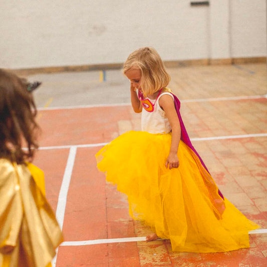 Tutù da roccia giallo brillante: idea accessorio per costume per bambini