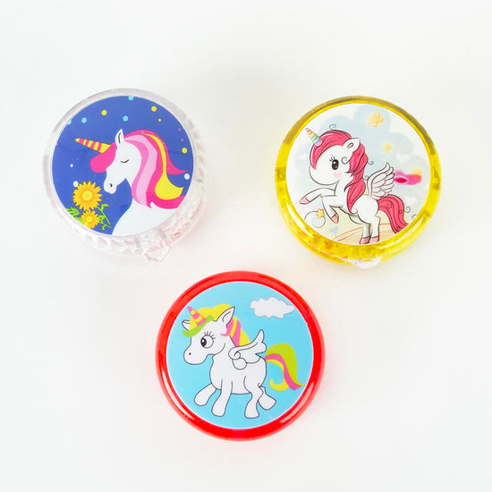 1 yoyo lumineux licorne parfait pour une pochette surprise d'anniversaire