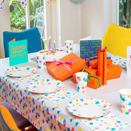 Centre de table Joyeux anniversaire - Etoiles - Multicolores
