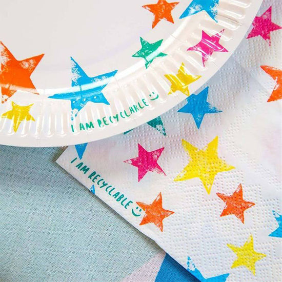 Serviette en papier recyclable anniversaire thème cirque étoiles multicolores