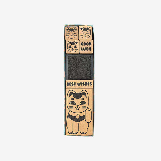 Una almohadilla de tinta de gato kawaii para regalo de un niño pequeño