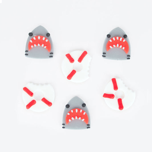 6 toppers en sucre en forme de requin et bouées anniversaire animaux marins