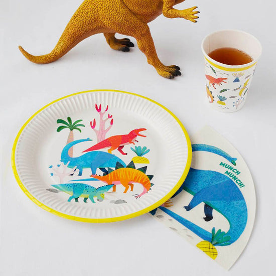 Anniversaire thème dinosaure : assiettes animaux préhistoriques recyclable