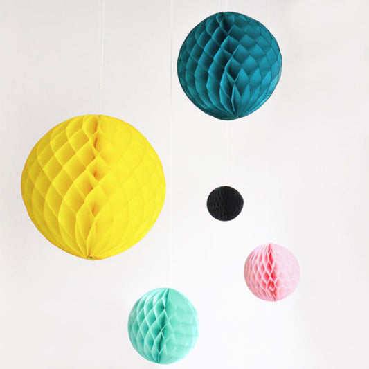 Paper honeycomb balls in all colors and sizes My Little Day