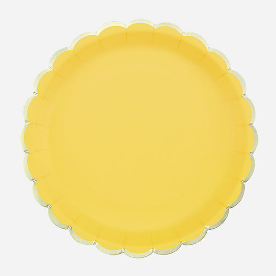 8 platos festoneados amarillos para una mesa de cumpleaños o boda
