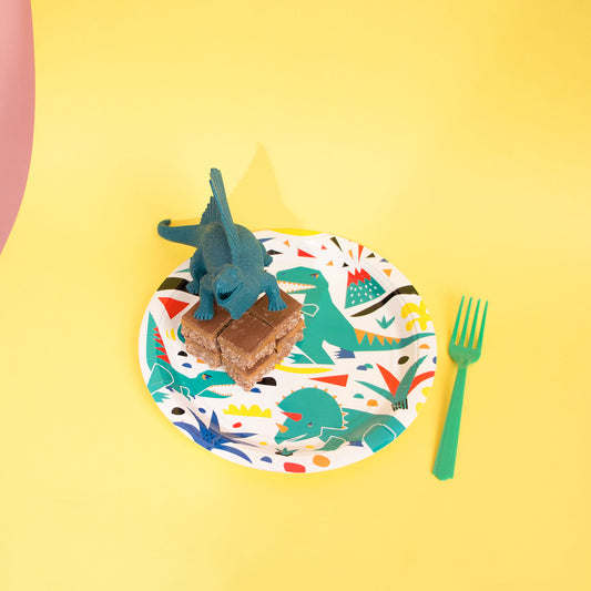 Todo para un cumpleaños de dino: platos de dinosaurios de cartón