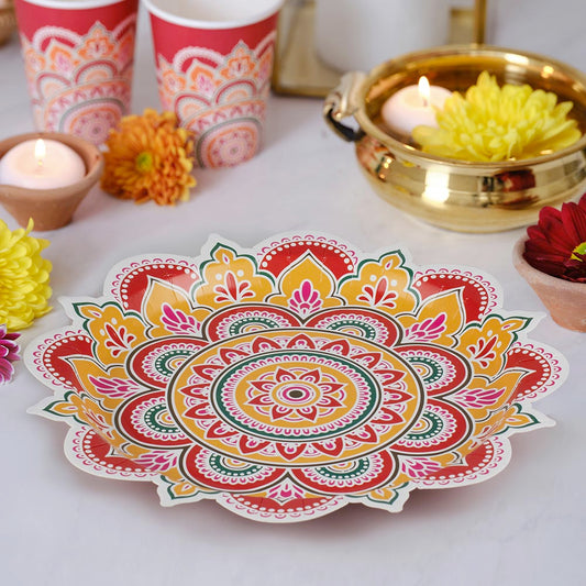 Original table decoration for India party: Diwali pattern plates