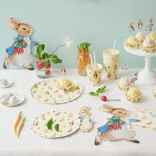 Decoración de mesa de fiesta de Pascua: 12 platos en forma de Peter Rabbit