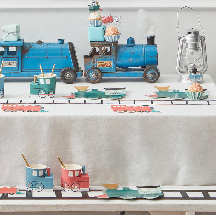 Train birthday: train decoration for a child train birthday