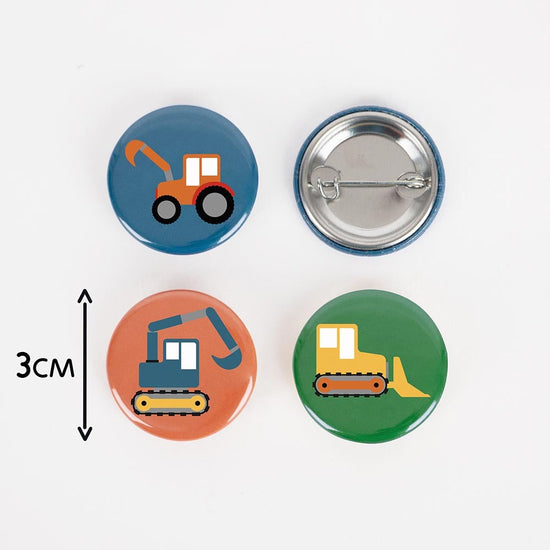 Anniversaire pour garcon theme chantier : petits badges à offrir