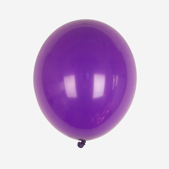 Ballon latex violets pour déco halloween ou anniversaire enfant.