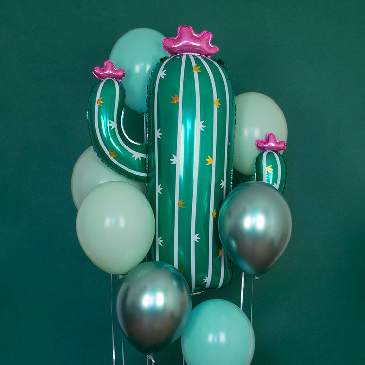 Racimo de globos de cactus para decoración de cumpleaños de Frida Kahlo