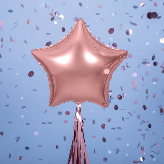 Ballon aluminium étoile rose et confettis : decoration anniversaire