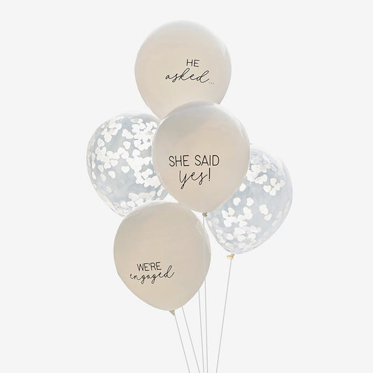 EVJF decoration idea: 5 balloons she said yes to hang