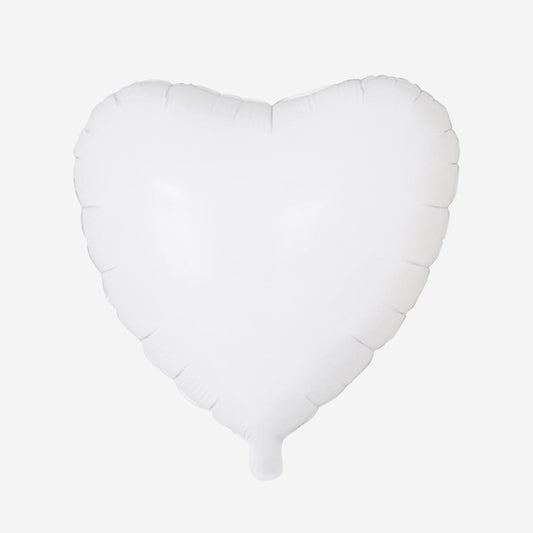 Silver heart-shaped balloon: wedding decoration, baby shower, baptism