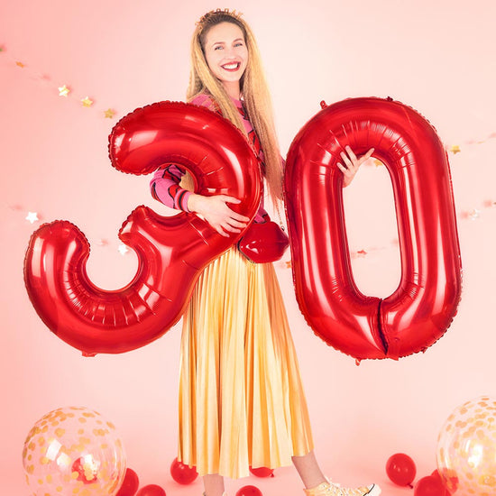 Ballon d'anniversaire surprise gonflé à l'hélium : 30 ans blanc