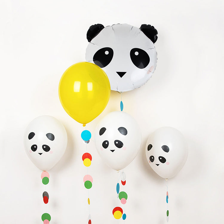 Ballon de baudruche motif panda pour anniversaires et baby showers.