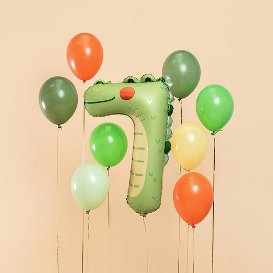 Ballons de baudruchue et ballon chiffre 7 pour anniversaire safari