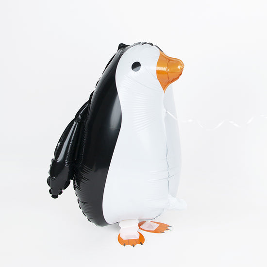 Globo andador con forma de pinguino para cumpleaños animales polares