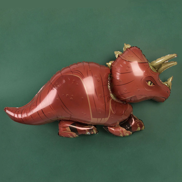 Globo Triceratops para un cumpleaños infantil con temática de dinosaurios.