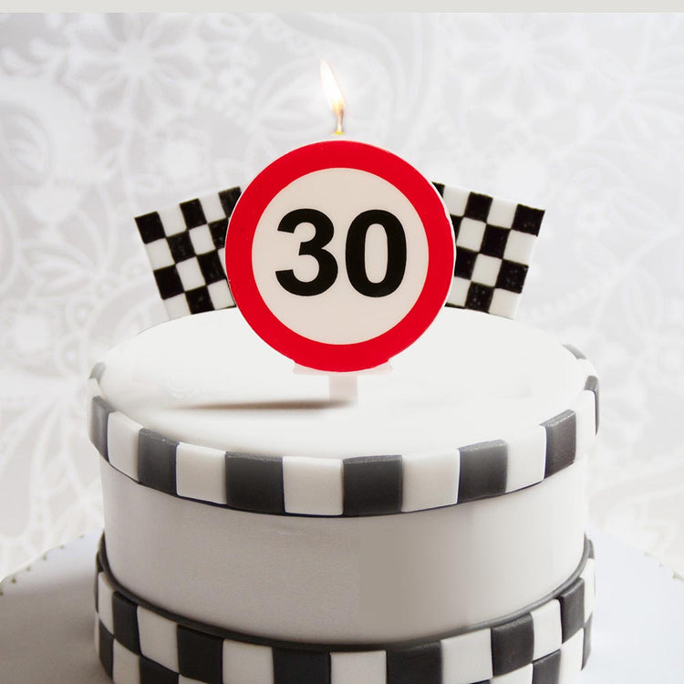 30 cumpleaños pastel tema autos límite de velocidad 30