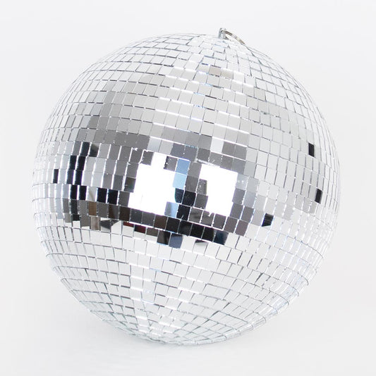 Decoración de fiesta: bola de espejos de discoteca.